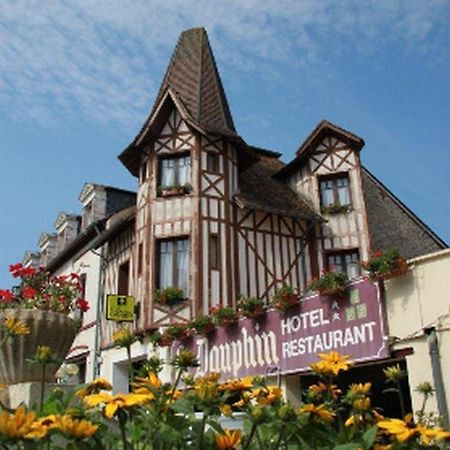 Logis Hotel Et Restaurant Du Dauphin Sées Exterior foto